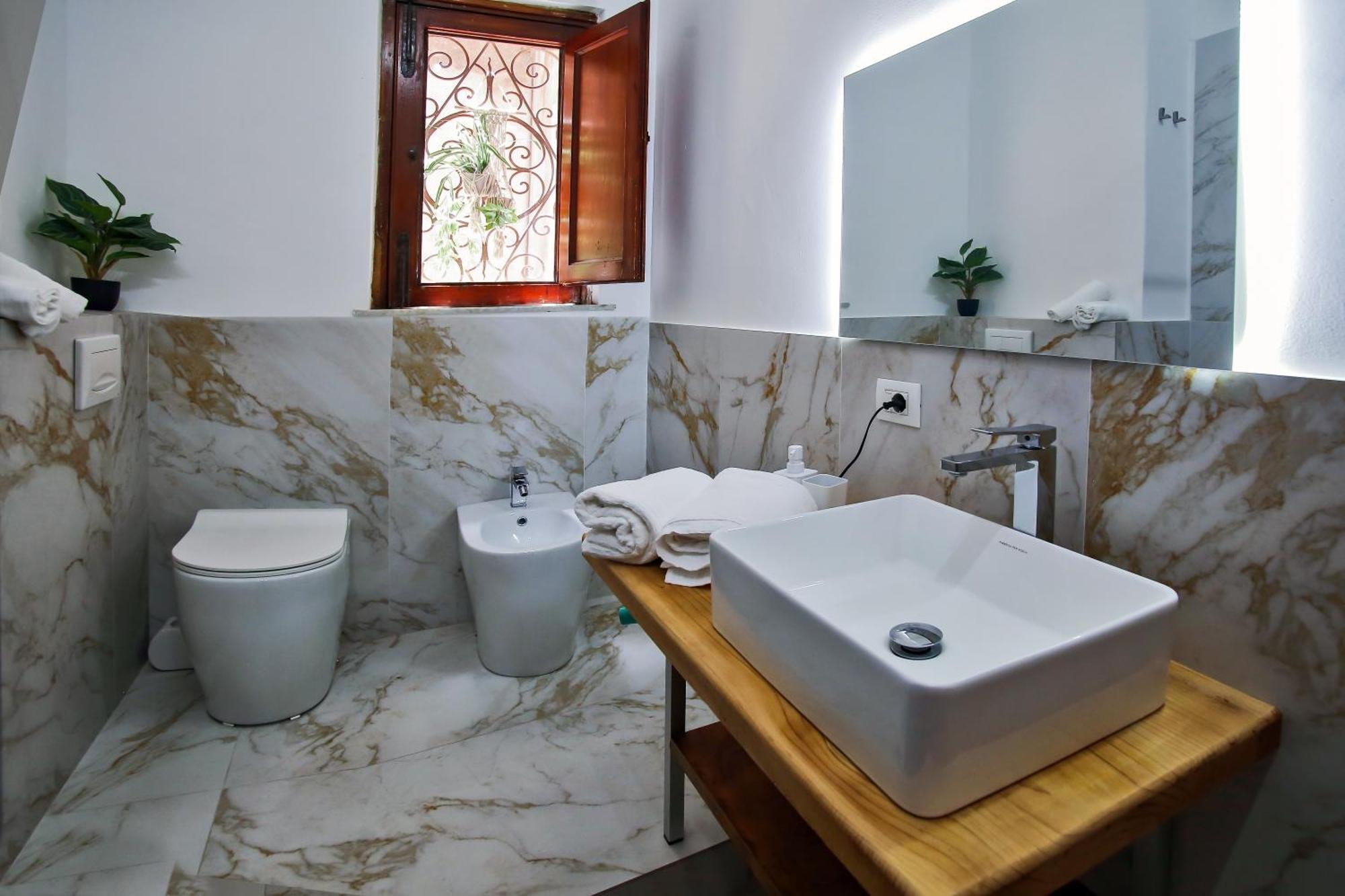 Tiritu Apartments Katania Zewnętrze zdjęcie